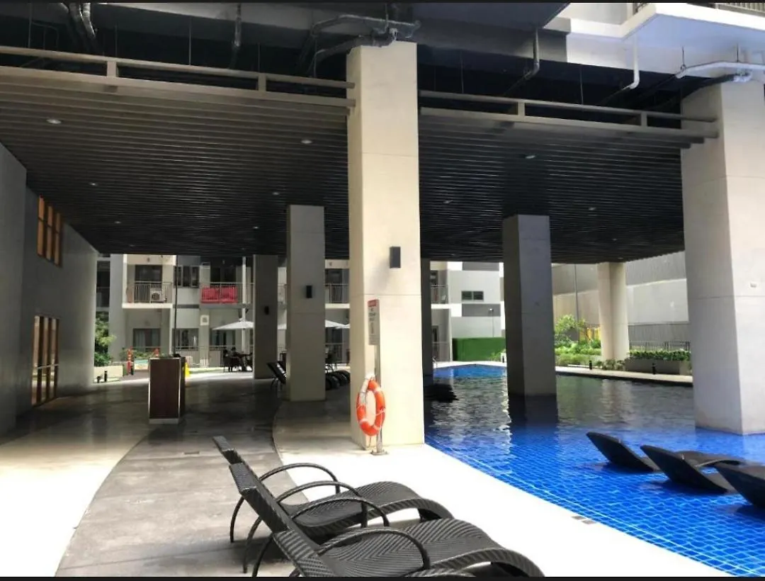 Diana'S Place In Mall Of Asia Complex Pasay 0*,